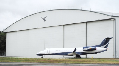 90 metre span hangar for Inflite Limited, Stanstead Airport, UK.