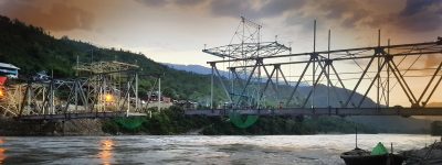 twin cantilever launch of Arun river bridge, Nepal